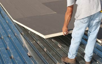 benefits of insulating Chaul End flat roofing